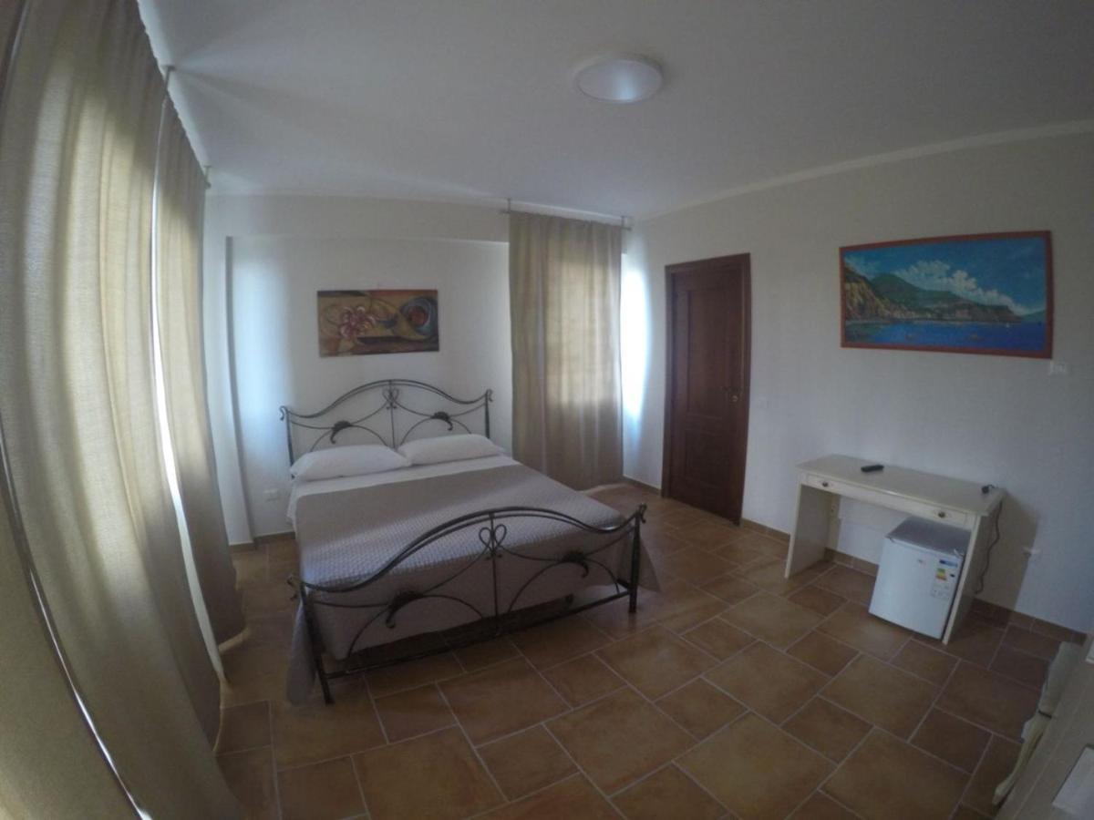 La Tenuta Del Barone SantʼAgata deʼ Goti Extérieur photo
